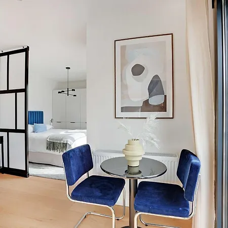 Raffinement Et Confort Dans Cette Residence A Levallois-Perret Exterior photo