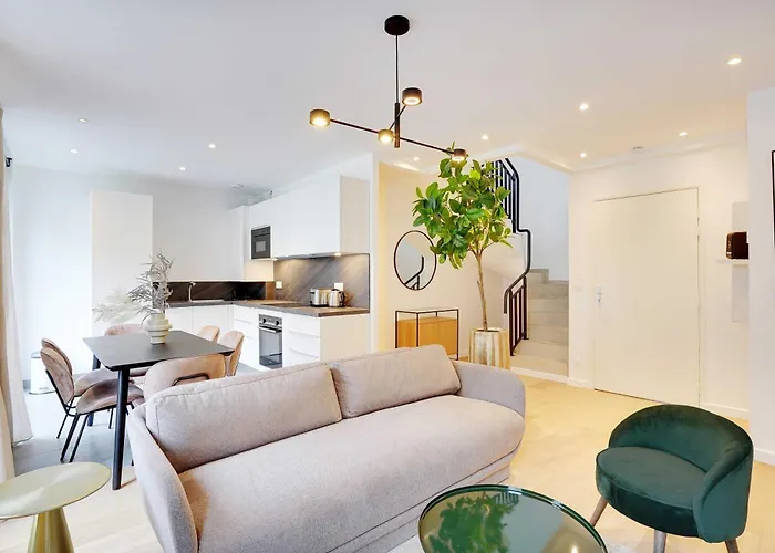 Raffinement Et Confort Dans Cette Residence A Levallois-Perret
