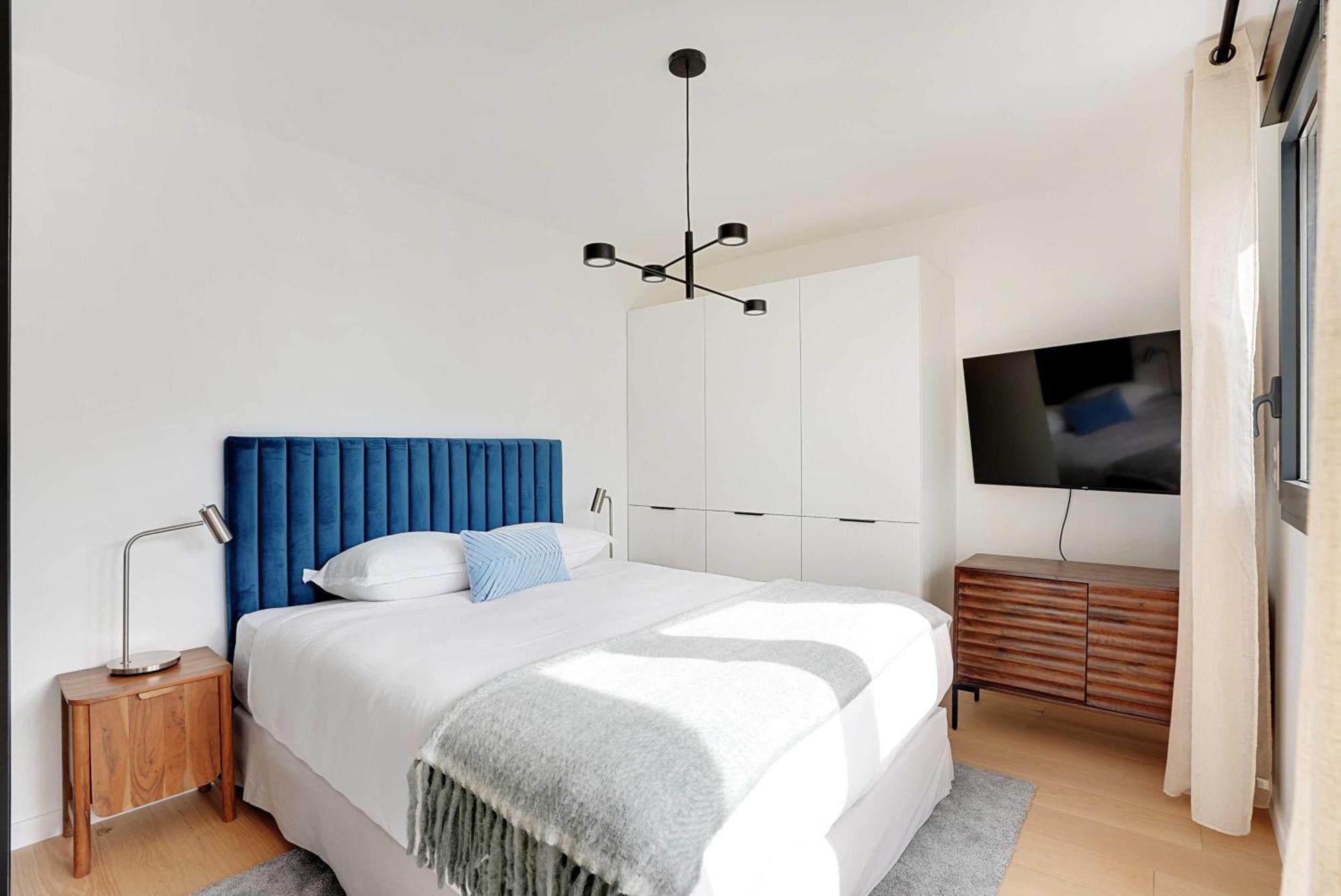 Apartment Raffinement Et Confort Dans Cette A Levallois-Perret
