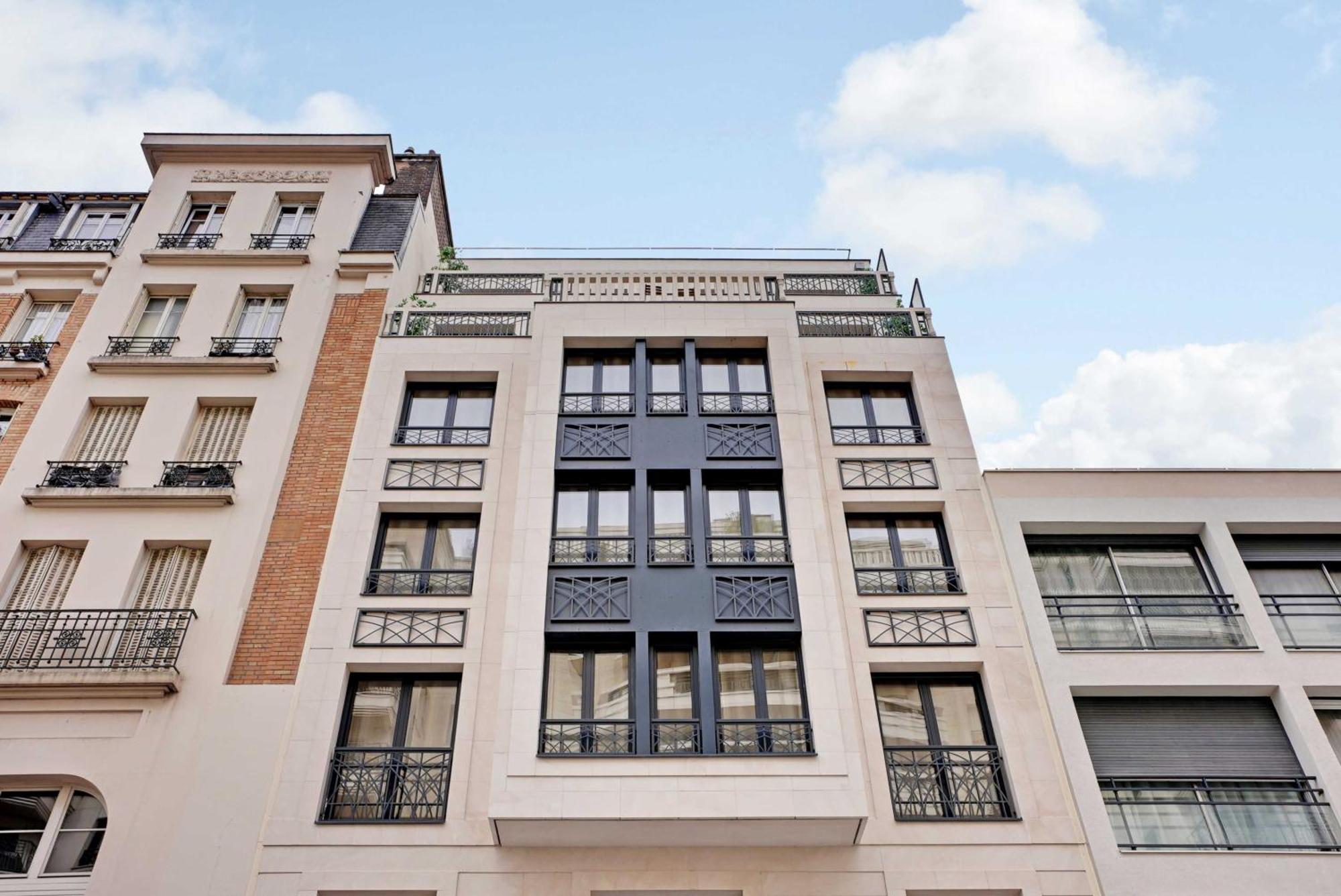 Apartment Raffinement Et Confort Dans Cette A Levallois-Perret