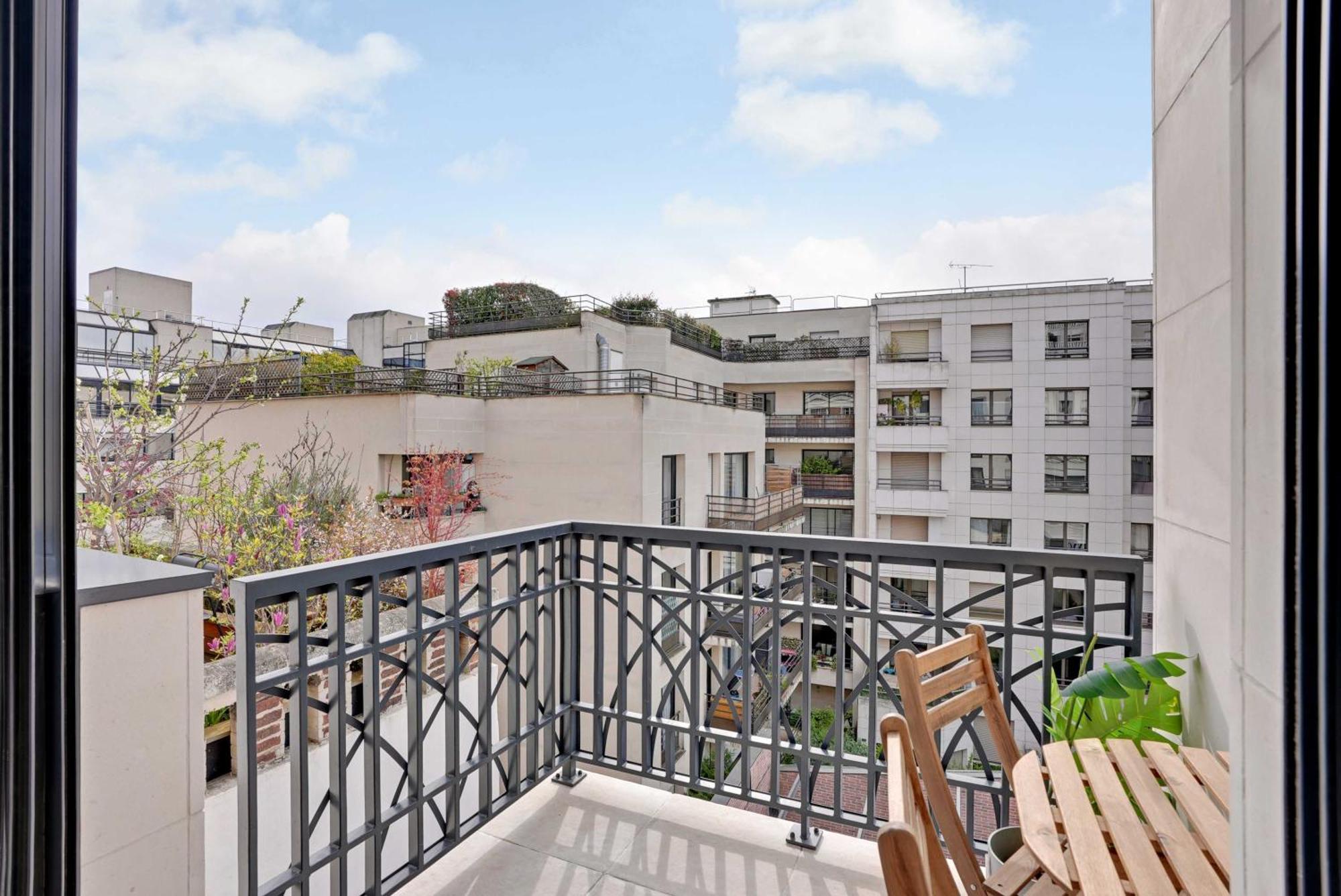 Apartment Raffinement Et Confort Dans Cette A Levallois-Perret