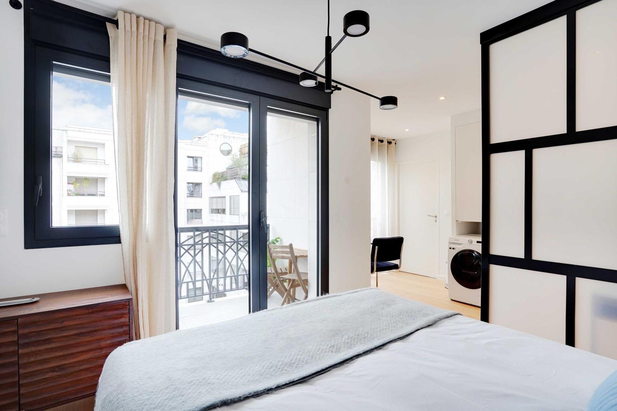 Raffinement Et Confort Dans Cette A Apartment Levallois-Perret